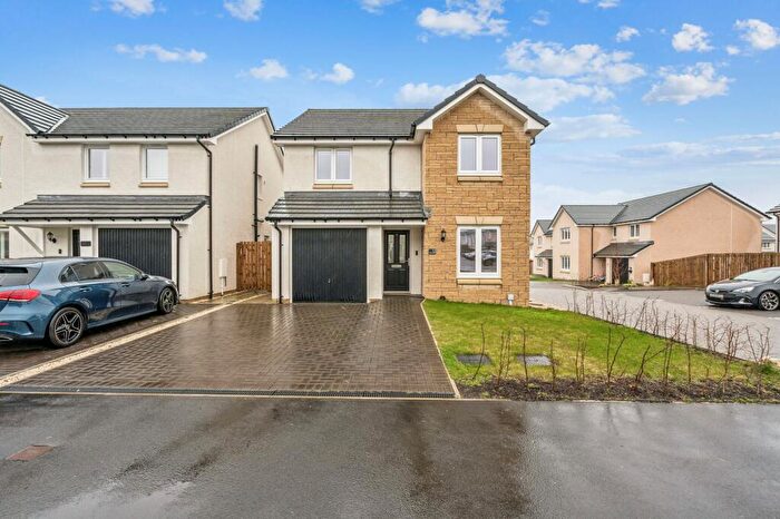 4 Bedroom Detached House For Sale In Livingston Crescent, Winchburgh, EH52