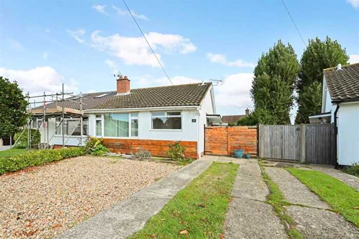 2 Bedroom Semi-Detached Bungalow To Rent In Greenways, Pagham, PO21