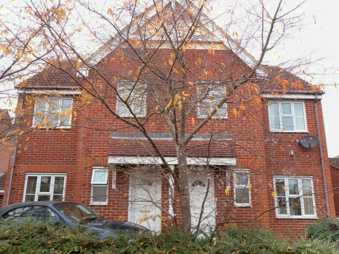 3 Bedroom Semi-Detached House To Rent In Hartland Avenue, Tattenhoe, Milton Keynes, MK4