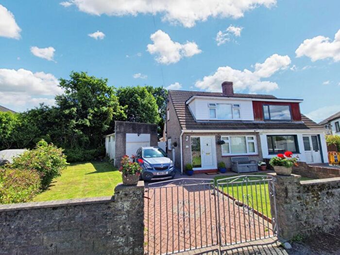 3 Bedroom Semi Detached House For Sale In Park Place, Sarn, Bridgend, CF32