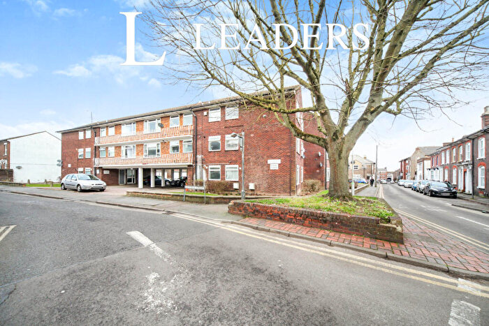 2 Bedroom Flat To Rent In Albion Court, Victoria Street, LU6