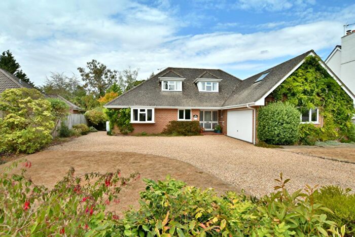 5 Bedroom Detached House For Sale In Tower Lane, Wimborne, BH21