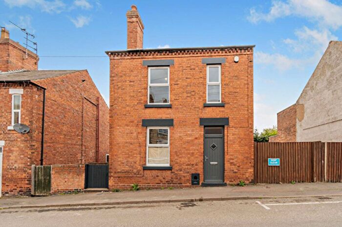 3 Bedroom Detached House For Sale In Lynncroft, Eastwood, Nottingham, NG16