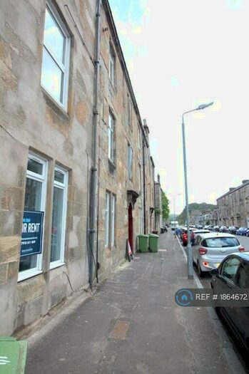 2 Bedroom Flat To Rent In Victoria Street, Dumbarton, G82