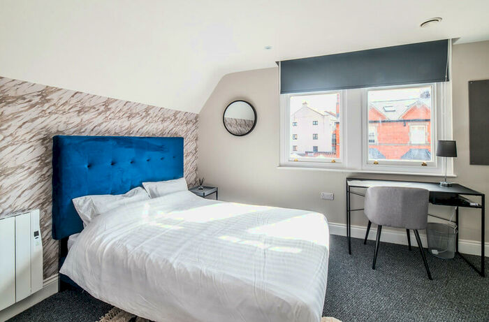 1 Bedroom Apartment To Rent In Derby Road, Nottingham, NG1