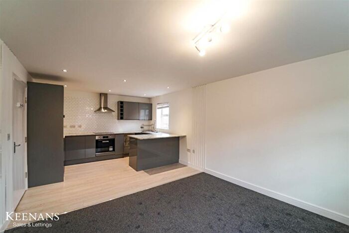 2 Bedroom Apartment To Rent In New Bridge Gardens, Bury, BL9