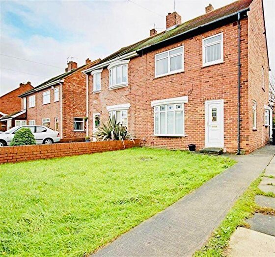 3 Bedroom Semi-Detached House To Rent In Horsley Vale, South Shields, NE34