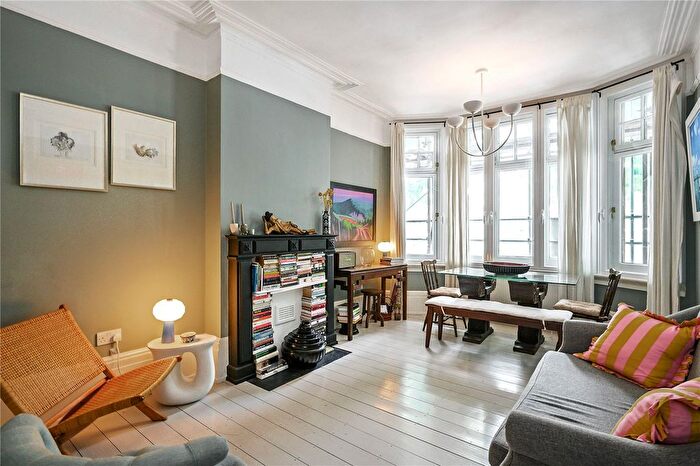 2 Bedroom Flat To Rent In Gray's Inn Road, London, WC1X
