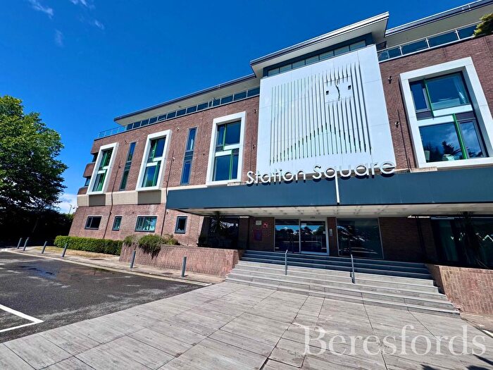 2 Bedroom Flat For Sale In Bergholt Road, Colchester, CO4