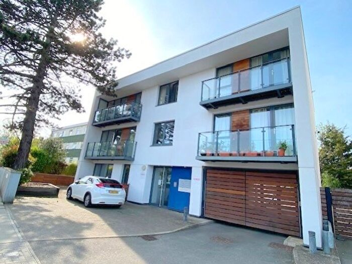 2 Bedroom Flat To Rent In Pine Court, Kenton Road, Harrow, Middlesex, HA3