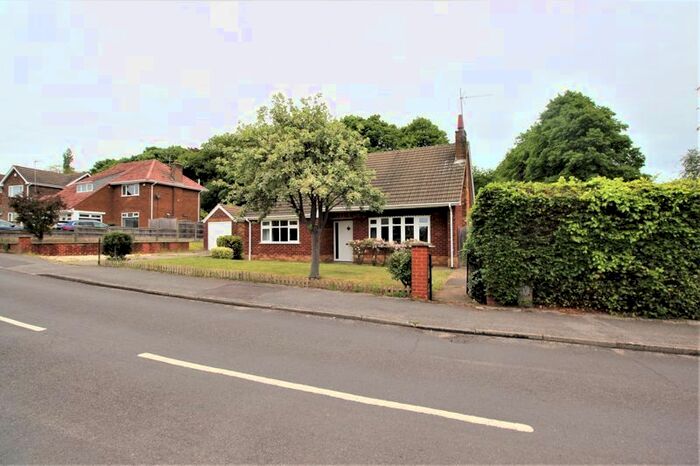 3 Bedroom Detached Bungalow To Rent In Birkland Drive, Edwinstowe, Mansfield, NG21