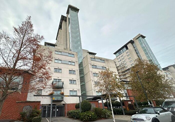 2 Bedroom Flat For Sale In Sark Tower, Erebus Drive, London, SE28