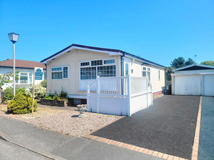 2 Bedroom Park Home For Sale In Four Seasons Park, Chapel St. Leonards, Skegness, PE24