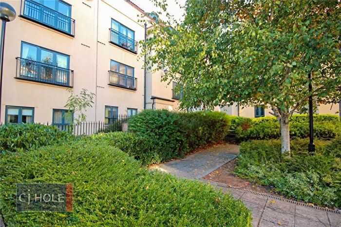 2 Bedroom Flat To Rent In Saint Clements Court Wilson Street, Bristol, BS2