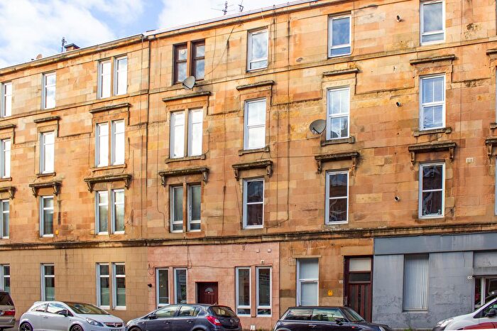 2 Bedroom Flat To Rent In Deanston Drive, Glasgow, G41