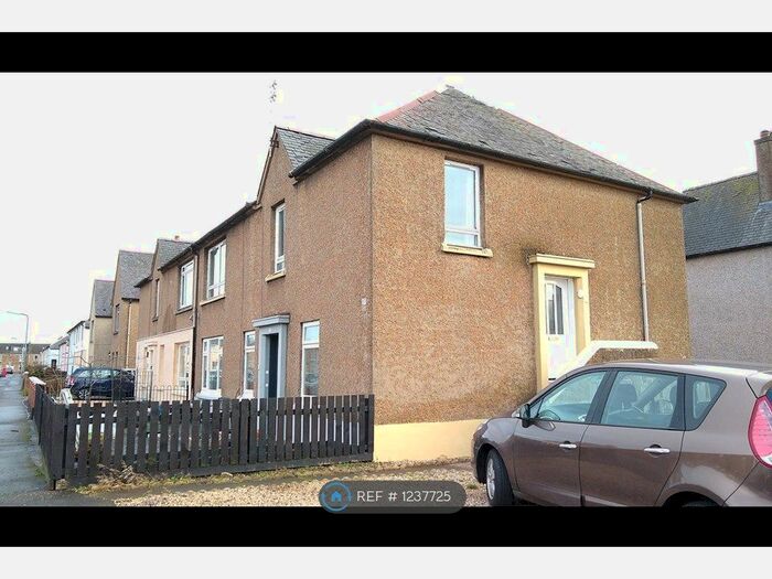 4 Bedroom Flat To Rent In Kelvin Street, Grangemouth FK3