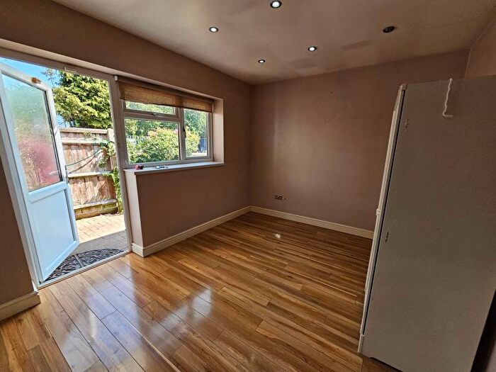 4 Bedroom Terraced House To Rent In Tamar Way, Langley, SL3