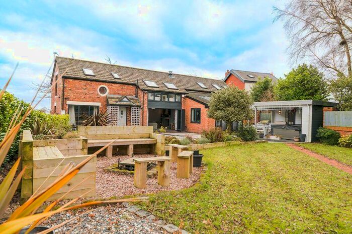 4 Bedroom Detached House For Sale In Moorfield Lane, Scarisbrick, L40