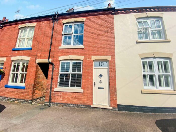 3 Bedroom House To Rent In Harcourt Road, Kibworth, LE8