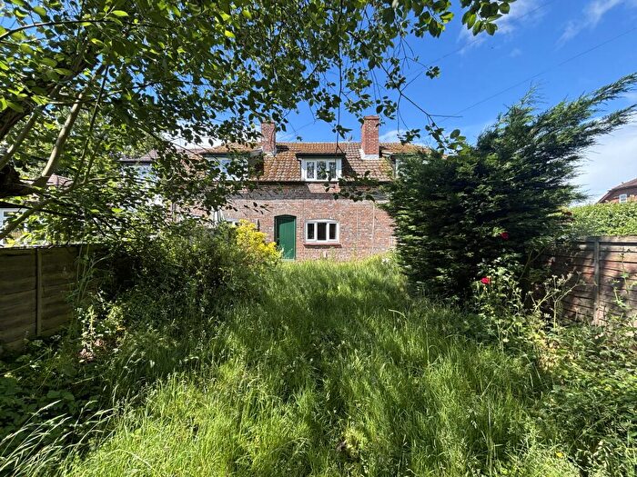 2 Bedroom Terraced House For Sale In Peasemore, Newbury, RG20