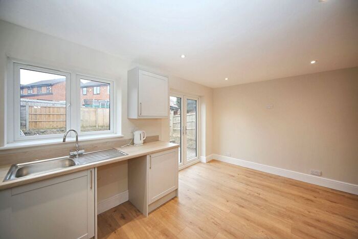 3 Bedroom Detached House For Sale In Leyburn Close, Wigan, WN1