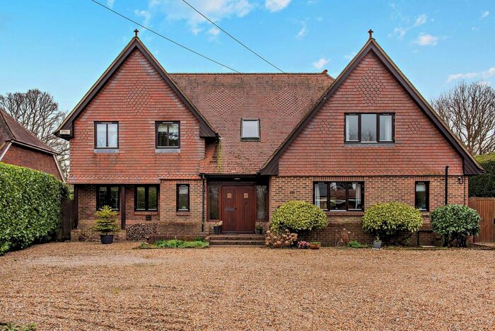 5 Bedroom Detached House For Sale In Colestock Road, Cowden, TN8