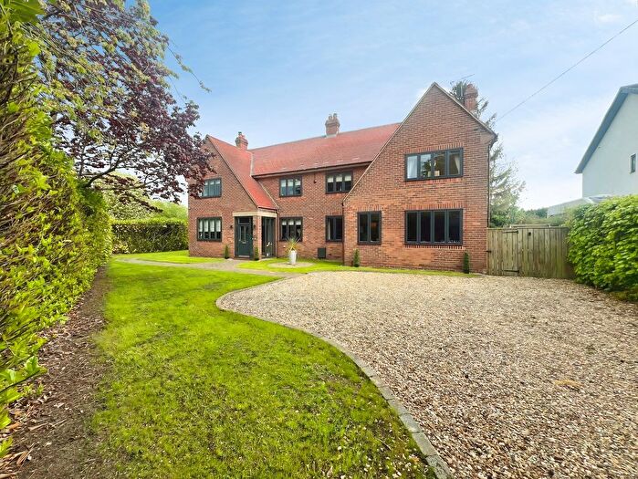4 Bedroom Detached House For Sale In Whinfell Road, Darras Hall, NE20