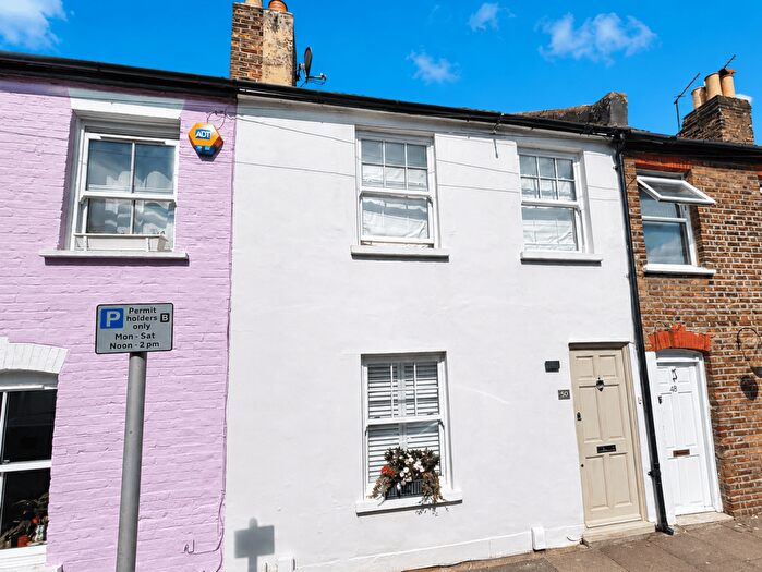 2 Bedroom Terraced House For Sale In Mooreland Road, Bromley, BR1