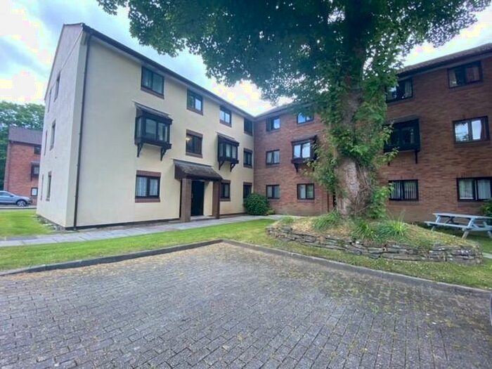 1 Bedroom Flat To Rent In St. Marys Court, Plymouth, PL7