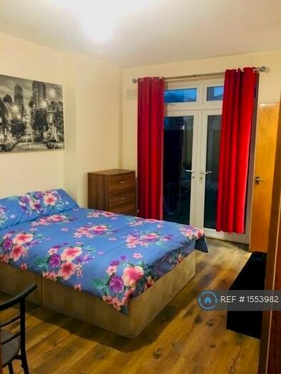 3 Bedroom Flat To Rent In Thorpedale Road, London, N4