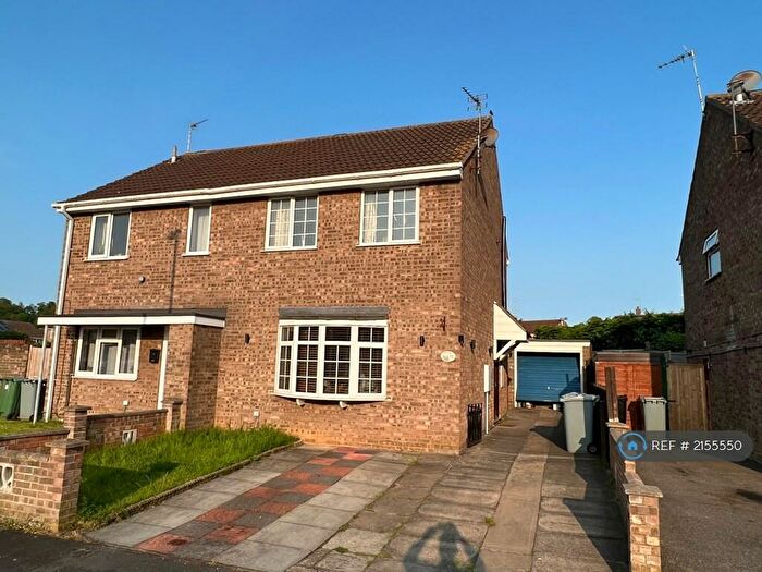 3 Bedroom Semi-Detached House To Rent In Fourth Avenue, Grantham, NG31