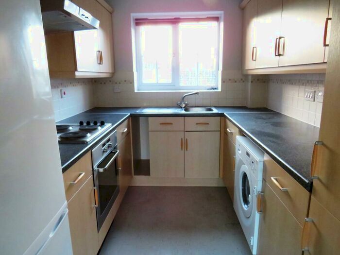 2 Bedroom Property To Rent In Apartment, York Crescent, Shard End, Birmingham, B34