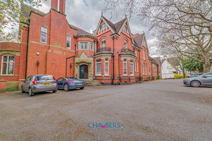 1 Bedroom Flat For Sale In Oakhurst, Anchorage Road, Sutton Coldfield, B74