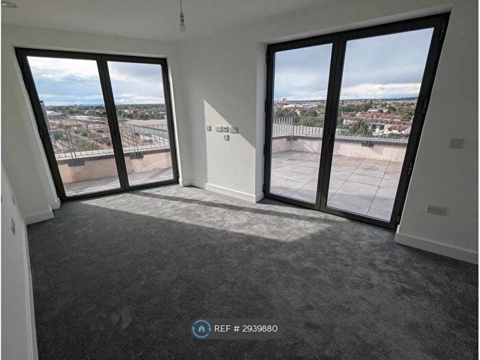 1 Bedroom Flat To Rent In O T O Tower, Ilford, IG3