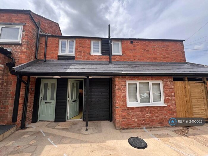 1 Bedroom Flat To Rent In Wolverton, Milton Keynes, MK12