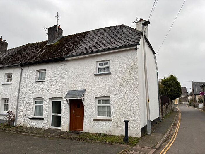 3 Bedroom Terraced House For Sale In Kensington Row, Brecon, LD3