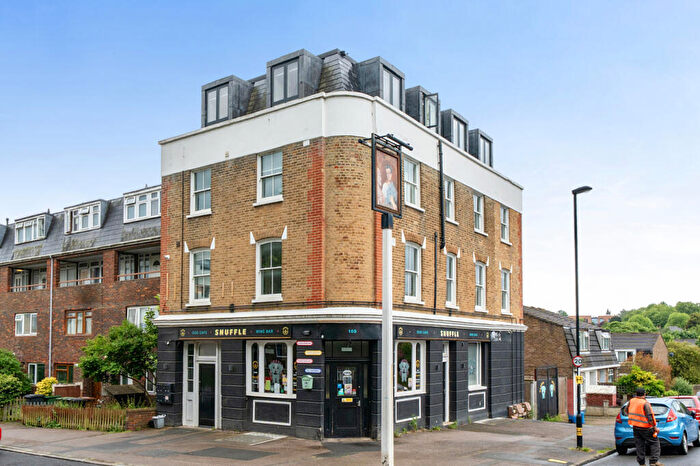 2 Bedroom Apartment For Sale In Wells Park Road, London, SE26
