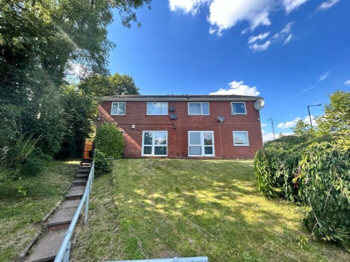 2 Bedroom Flat To Rent In Cornerways, Hagley Road, Birmingham, B17