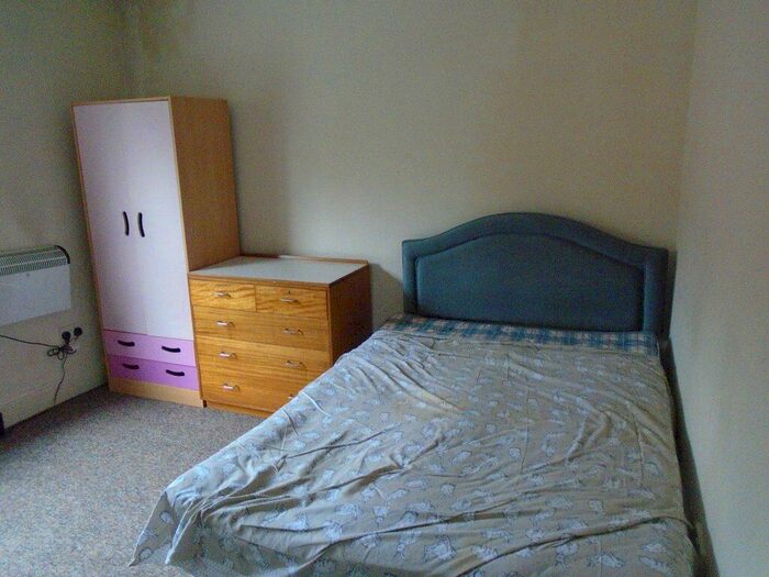 1 Bedroom Flat To Rent In B Bristol Road, Selly Oak, B29