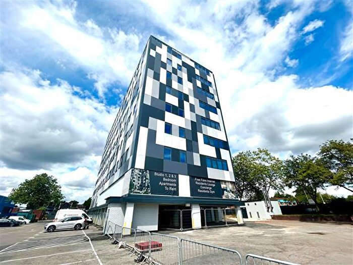 2 Bedroom Apartment To Rent In Birmingham Road, West Bromwich, B70