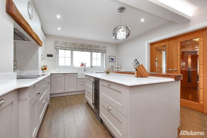 3 Bedroom Detached House For Sale In Delph Lane, Daresbury, Warrington, WA4