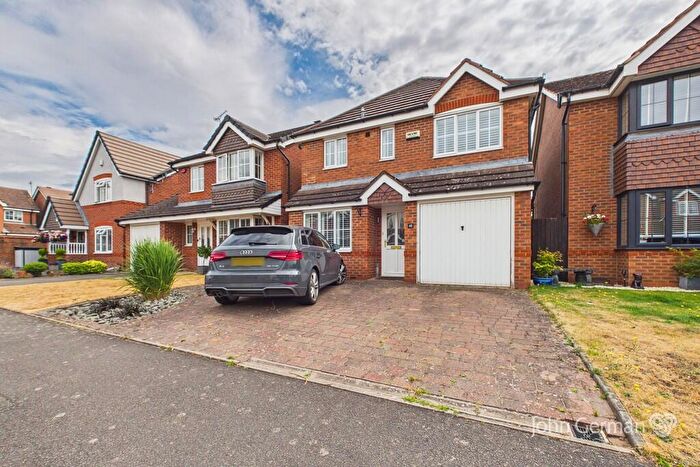 3 Bedroom Detached House For Sale In Churchward Drive, Stretton, DE13