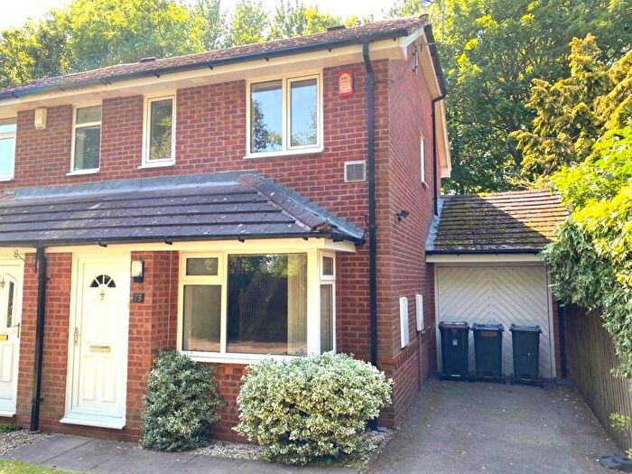 2 Bedroom Semi-Detached House To Rent In York Close, Bournville, Birmingham, B30