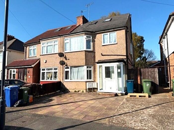 1 Bedroom Ground Maisonette To Rent In Canterbury Road, Harrow, Middlesex, HA1