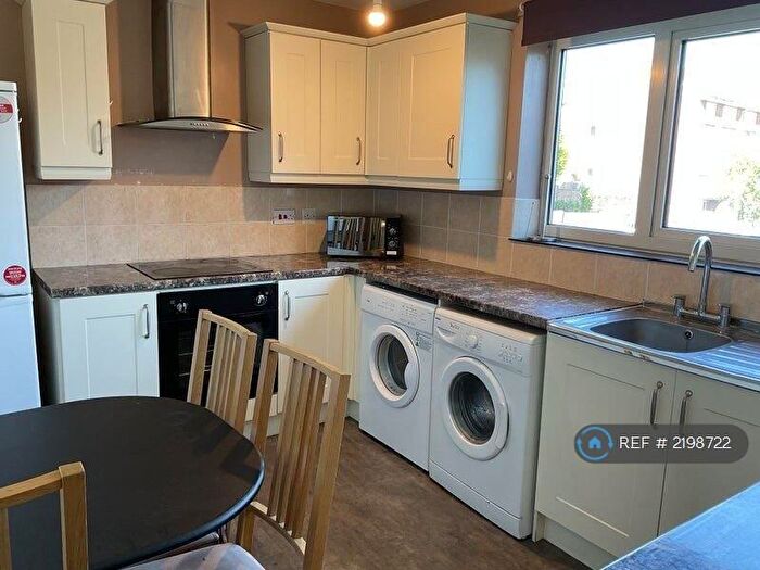 4 Bedroom Flat To Rent In Arnold Drive, Colchester, CO4