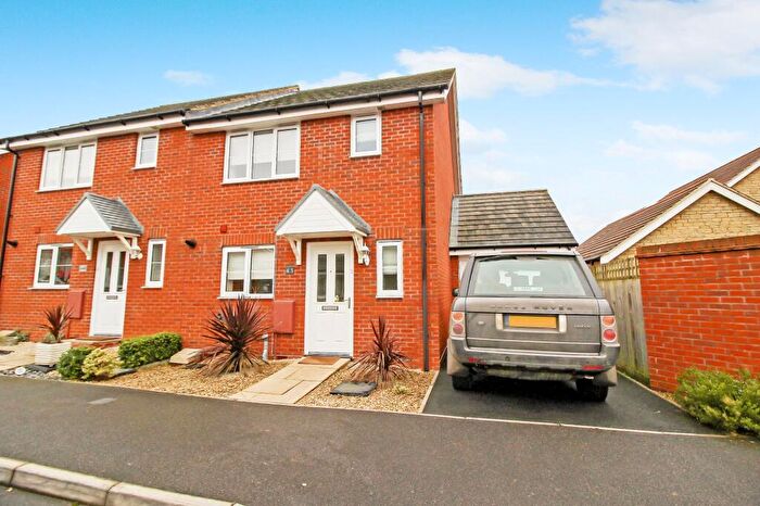 3 Bedroom Semi-Detached House To Rent In Charlesby Drive, Watchfield, SN6