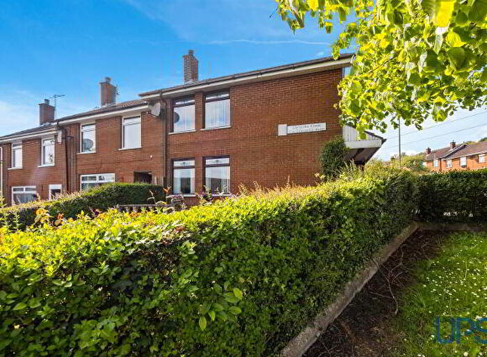 4 Bedroom End Of Terrace House For Sale In Glencolin Close, Belfast, BT11