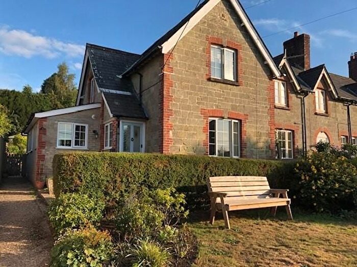 2 Bedroom Property For Sale In Breach Lane, Shaftesbury, SP7