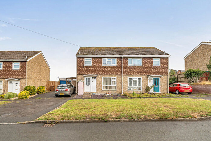 3 Bedroom Semi-Detached House For Sale In The Orchard, Wantage, OX12