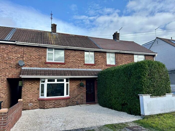 3 Bedroom Terraced House For Sale In Rodway Road, Bristol, BS16